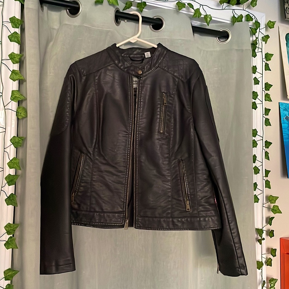 Levi Strauss & CO. Leather Jacket - BRAND NEW CONDITION